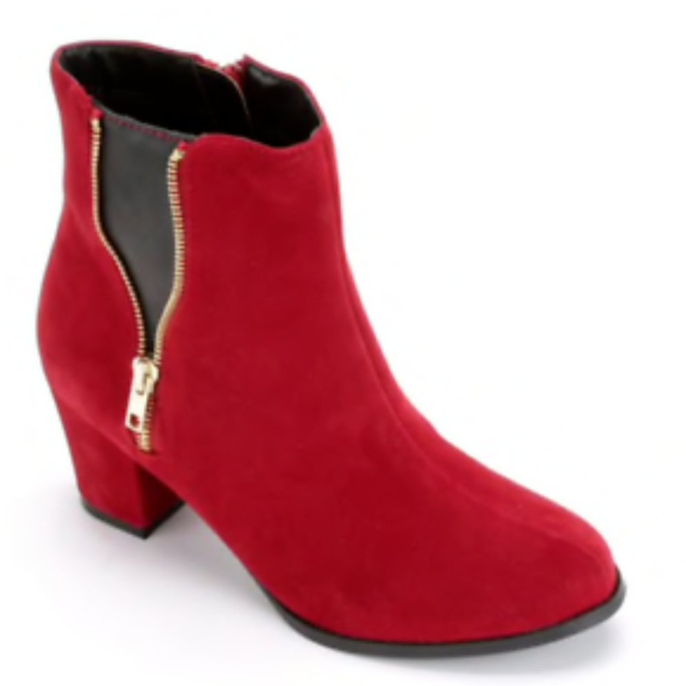 Monroe & Main Red Crushed Velvet Booties Size 11